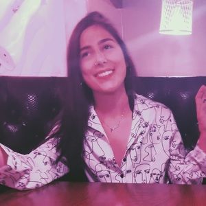 Meet your Posher, Kenzie